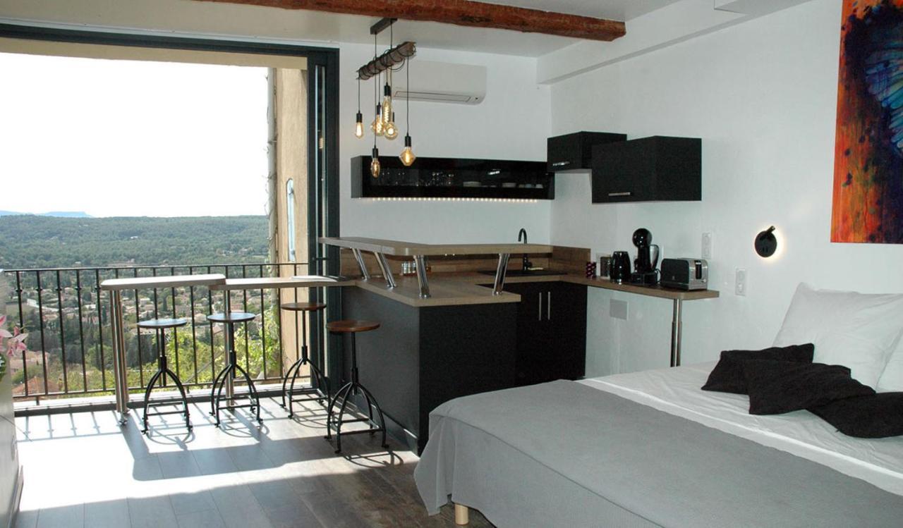 Bed and Breakfast L'Essens Fayence Exteriér fotografie